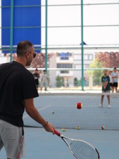 MERKEZEFENDİ’DE KIŞ SPOR OKULLARI KAYITLARI SÜRÜYOR