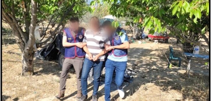 DENİZLİ’DE 5 FİRARİ YAKALANDI