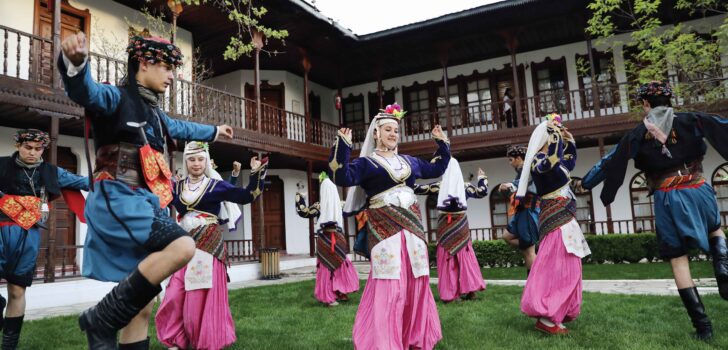 MERKEZEFENDİ’DE HALK OYUNLARI KURS KAYITLARI BAŞLADI