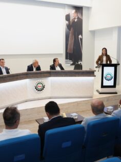 OSB’DE EKONOMİYE VE FİNANSMANA DAİR YOL HARİTASI ÇİZİLDİ