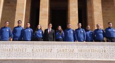 DENİZLİLİ İTFAİYECİLERDEN ANITKABİR’E ANLAMLI ZİYARET