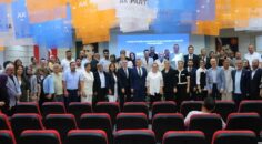 AK PARTİ’DE GENİŞLETİLMİŞ İLÇE DANIŞMA TOPLANDI