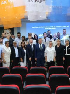 AK PARTİ’DE GENİŞLETİLMİŞ İLÇE DANIŞMA TOPLANDI