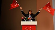 CHP’DE HORZUM YENİDEN BAŞKAN