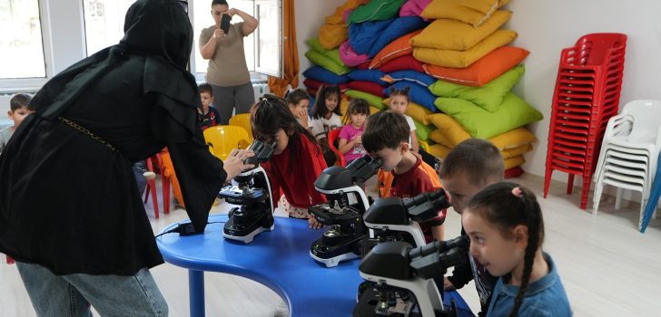 BÜYÜKŞEHİR KÖY OKULLARINA BİLİM GÖTÜRÜYOR