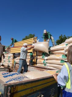 YANGINZEDELERE YEM VE SAMAN DESTEĞİ