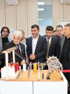 “MİNYATÜR DOKUMA TEZGÂHLARI SERGİSİ” SANATSEVERLERLE BULUŞTU