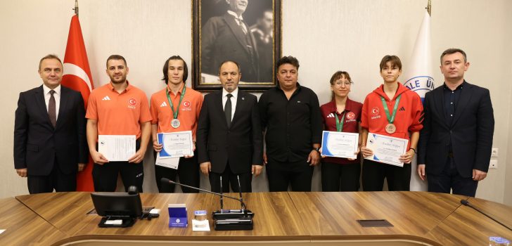 PAÜ ÖĞRENCİLERİNDEN BÜYÜK BAŞARI