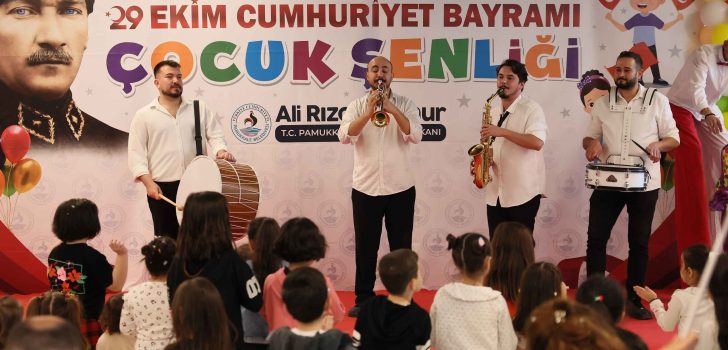 ÇOCUKLAR “MİNECRAFT: KAYIP KOD” İLE EĞLENCEYE DOYDU