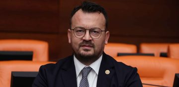 TEKSTİL SEKTÖRÜNDE KAYIP 7 MİLYAR, 210 BİN KİŞİ İŞSİZ