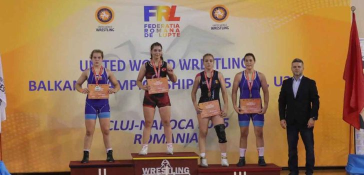 DENİZLİLİ GÜREŞÇİLER BALKANLARI FETHETTİ