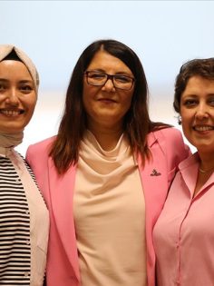 MEME KANSERİNİ ERKEN TEŞHİSLE YENDİ