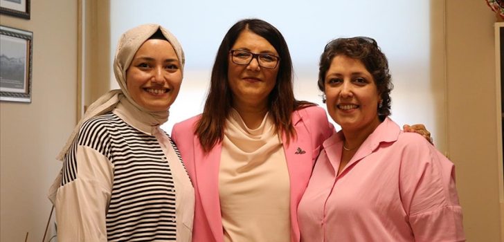 MEME KANSERİNİ ERKEN TEŞHİSLE YENDİ