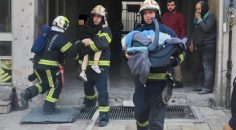 YANGINDA MAHSUR KALANLARI İTFAİYE KURTARDI