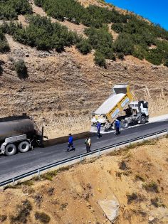 DENİZLİ’NİN DÖRT BİR YANINA ASFALT SEFERBERLİĞİ