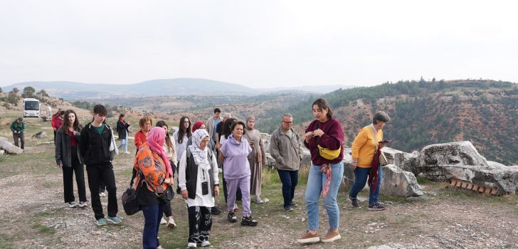 ÇAL-GÜNEY VE BULDAN TURİZM ROTASI ZİYARETÇİLERİNİ BEKLİYOR