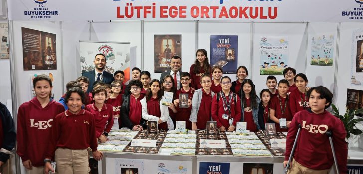 KİTAP FUARI AÇILDI