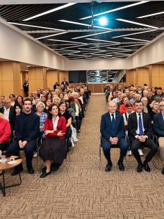 YAŞLI MECLİSİ KURULDU