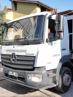 MERKEZEFENDİ’DE ÇÖP ARABALARINDAN TEMİZ KOKULAR YAYILIYOR