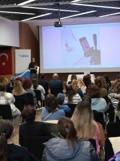 KADIN GİRİŞİMCİLERE “TELEFONLA ÜRÜN FOTOĞRAFÇILIĞI” EĞİTİMİ