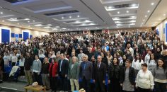 KOZMOLOJİNİN DERİNLİKLERİNE YOLCULUK DENİZLİ’DE KONUŞULDU