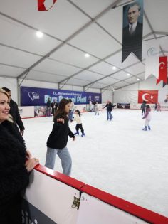 MERKEZEFENDİ’DE KIŞ FESTİVALİ’NE YOĞUN İLGİ