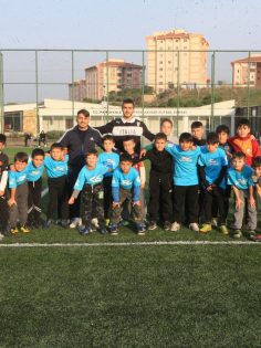 PAMUKKALE BELEDİYESİ’NİN KIŞ SPOR KURSLARINA İLGİ BÜYÜK