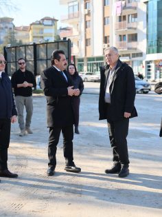 BAŞKAN ERTEMUR, 2026 PROJELERİNİN STARTINI VERDİ