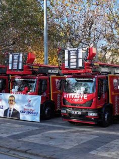 DENİZLİ BÜYÜKŞEHİR’DEN HİZMET FİLOSUNA 100 YENİ ARAÇ