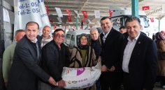 ÜRETİCİYE 2 MİLYON KİLOLUK GÜBRE DESTEĞİ