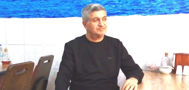 YOL KENARINDA YÜRÜRKEN ARAÇ ÇARPTI