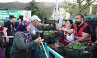 BAŞKARCI’DA BİNLERCE FİDE ÜRETİCİYE DAĞITILDI