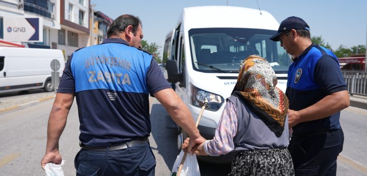 BÜYÜKŞEHİR ZABITASI DİLENCİLERE GEÇİT VERMİYOR